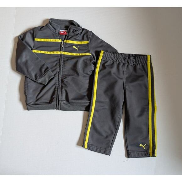 BOYS 24 months athletic BUNDLE - Picture 3 of 5